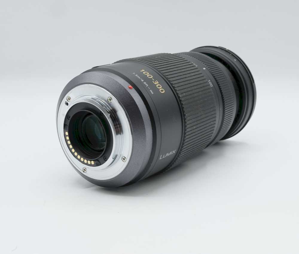 Panasonic　NNL4500ENTLE9 Occasion objectieven: Panasonic 100-300mm 4-5.6 G Vartio MFT