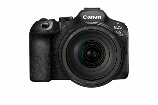 11_EOS_R6III_Front_RF24-105F4L1