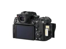 LowRes_S1RII_Card-slot